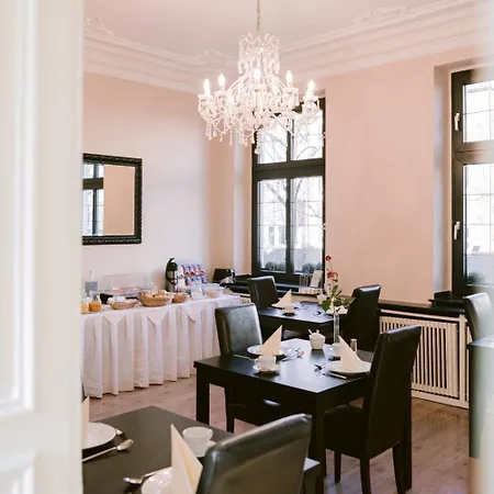 Boutique Oberkassel 3* דיסלדורף