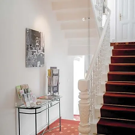 Boutique Oberkassel 3*