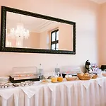 Boutique Oberkassel Hotell 3*